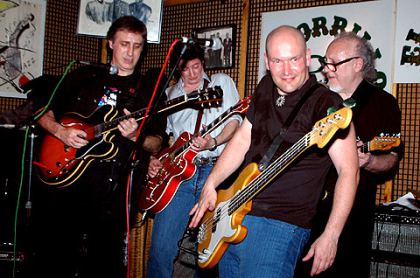 Bulldog Rock and Roll Session. El Corrillo. 11 de abril de 2008.