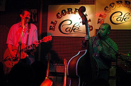 Rockabilly Duet.11 de abril de 2008. Café El Corrillo. Salamanca.
