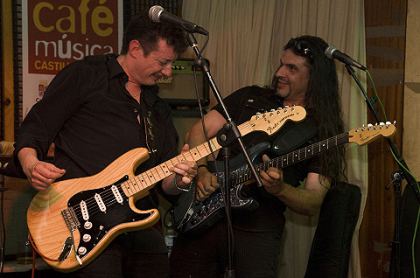 Mr.Blues 15 años. Mario Cea & Santi Tamariz.