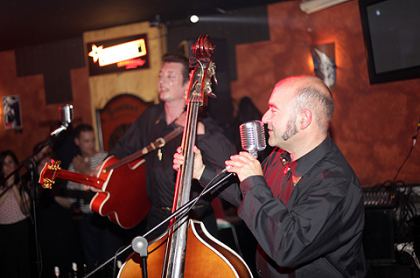 Rockabilly Duet. Eddie Cochran Memorial. La Sociedad Salamanca. Cherished Memories
