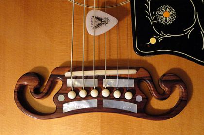 Gibson J 200